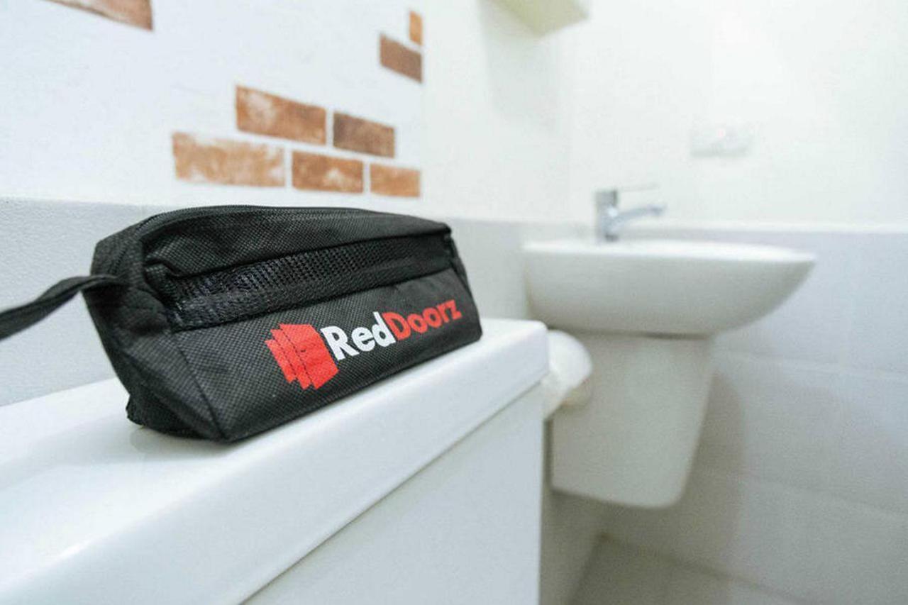 Reddoorz Plus At Panorama Villas Batu Batu  Ngoại thất bức ảnh